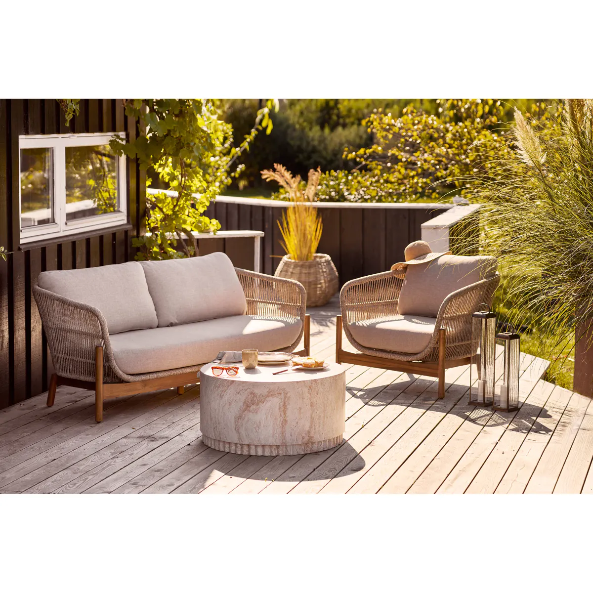 Bonn sofabord (ø75 h37) fiberclay natural - inne/ute