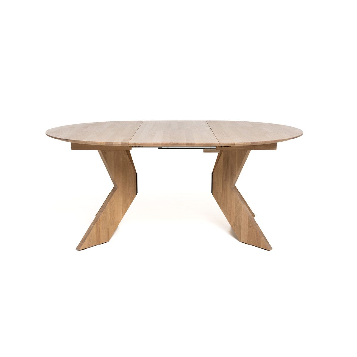 Aspen rundt spisebord ø140 (240) med 2 tilleggsplater hvitoljet heltre eik