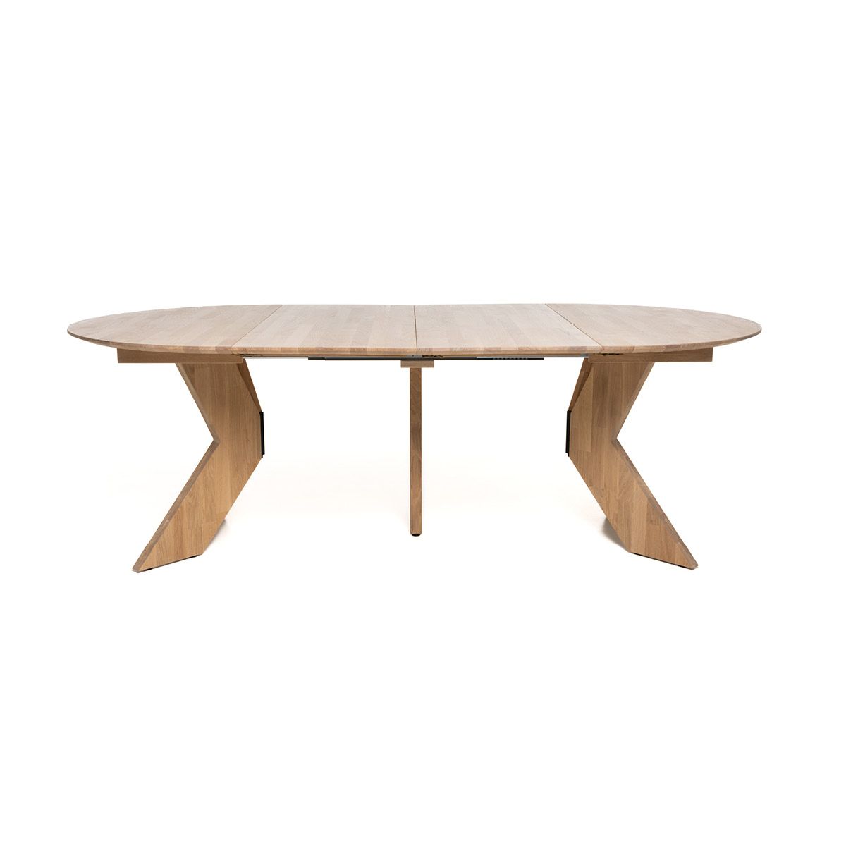 Aspen rundt spisebord ø140 (240) med 2 tilleggsplater hvitoljet heltre eik